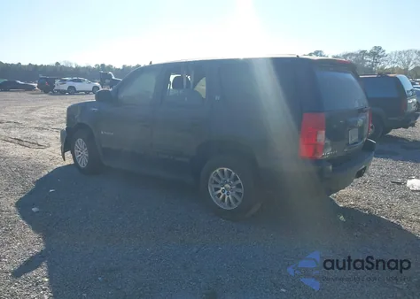 2008 Chevrolet Tahoe Hybrid z USA, uszkodzony, nr VIN 1GNFC13538R166400